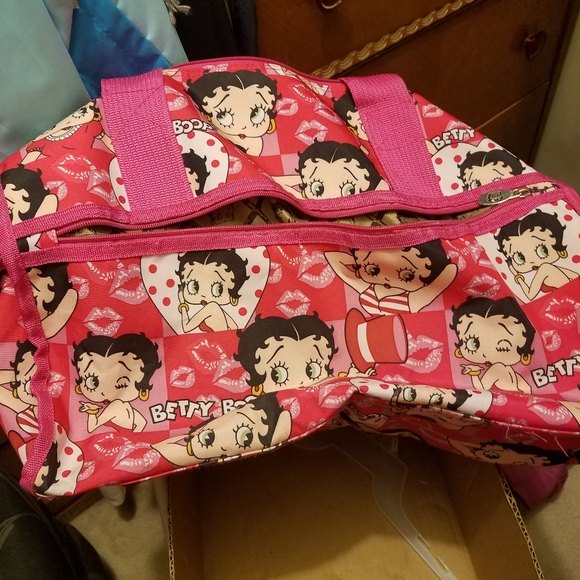 Disney Betty Boop Handbags - Large size Betty Boop Duffle Bag/Purse Please go